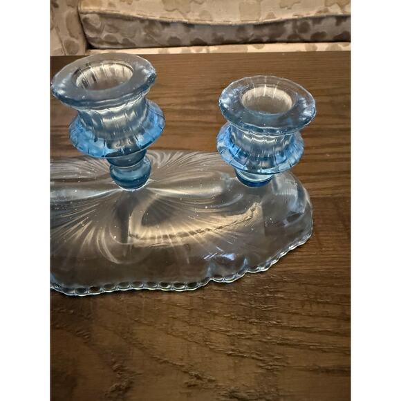CandleStick Holder - Blue Oval Caprice - 3-Lite Cambridge Caprice - Picture 5 of 10